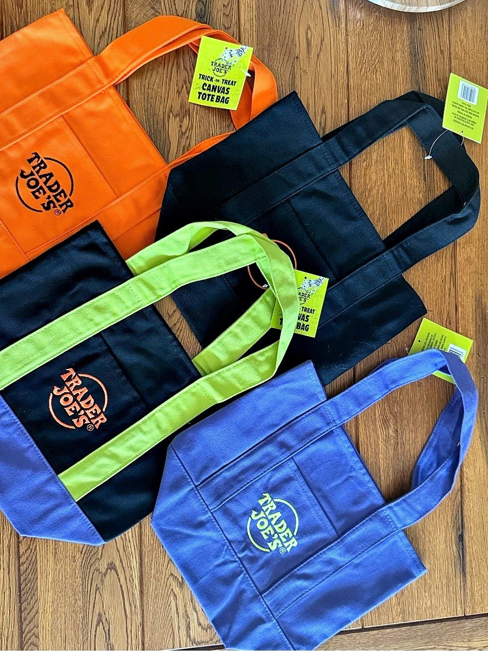 Trader Joeโs Trick-or-Treat Canvas Tote Bags โ Halloween โ NWT ๐